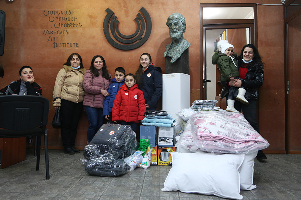 Naregatsi Humanitarian Aid